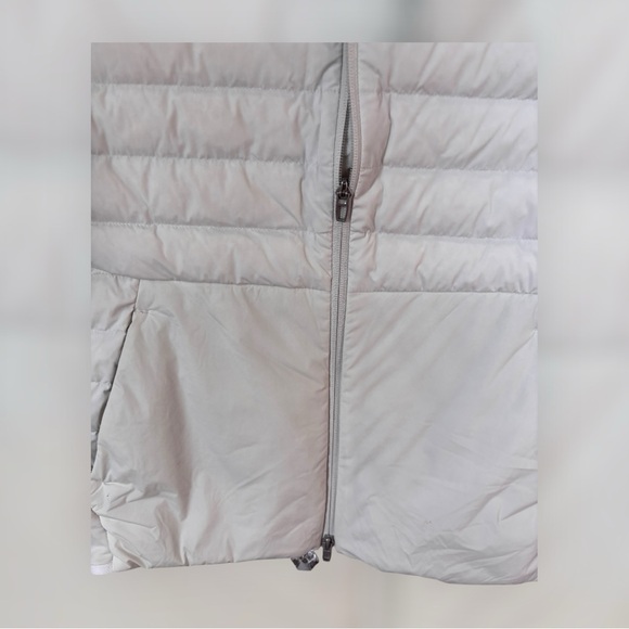 Lululemon Down For A Run Vest - Picture 5 of 8